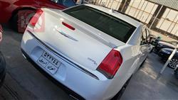 كرايسلر 300